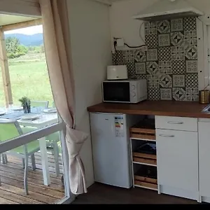  Camping Au Pied Du Luberon